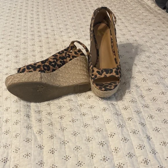 Wedges - Picture 3 of 4